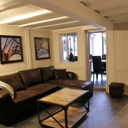 De Lys בית נופש